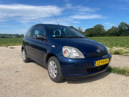 Toyota Yaris 1.0 16V Vvti 3DR 2001 Blauw