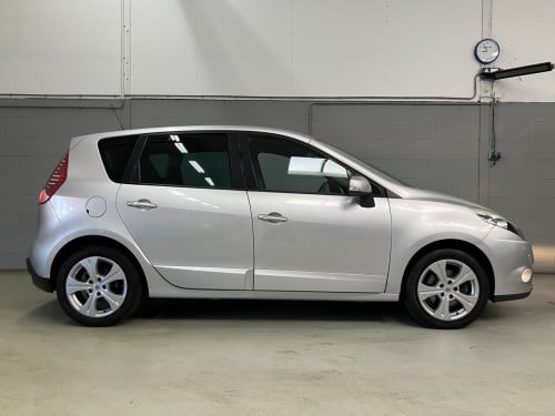 Zeer nette Renault scenic 1.4 TCe 131pk