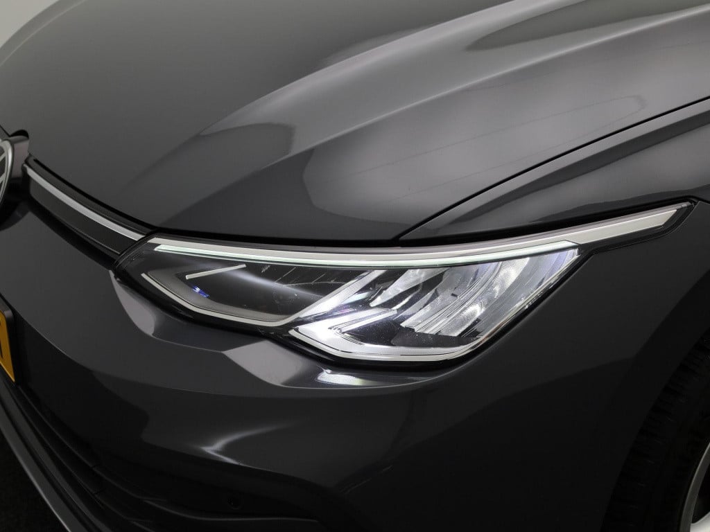 Volkswagen Golf variant 1.0 tsi life | lmv | parkeer sensoren | virtual coc