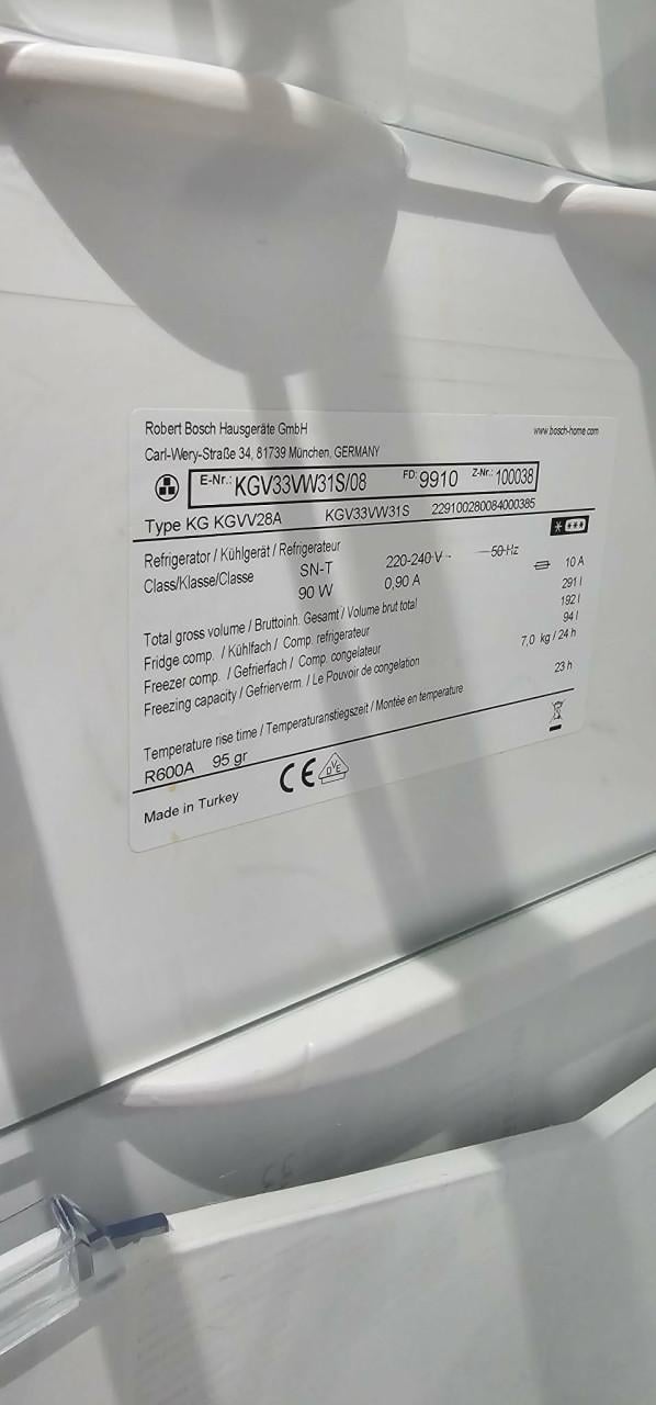 Bosch koel-vriescombinatie KGV33VW31S in prima staat