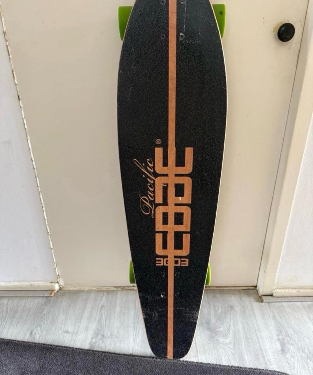 Pacific Edge Longboard - Zo goed als nieuw