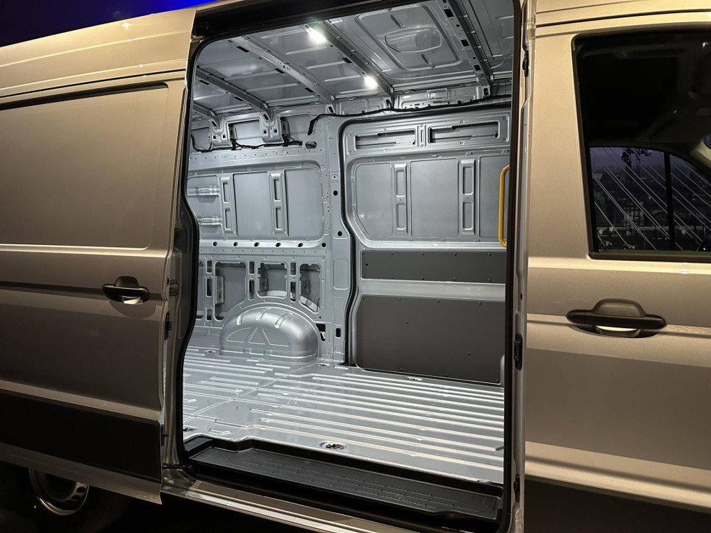 Volkswagen Crafter 30 2.0 tdi l3h3 highline *led*dubbeleschuifdeur*camera*