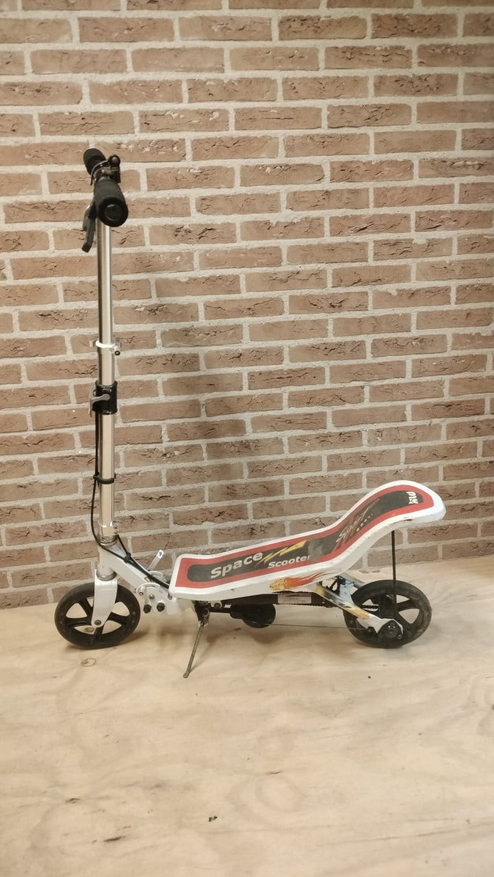 Space scooter