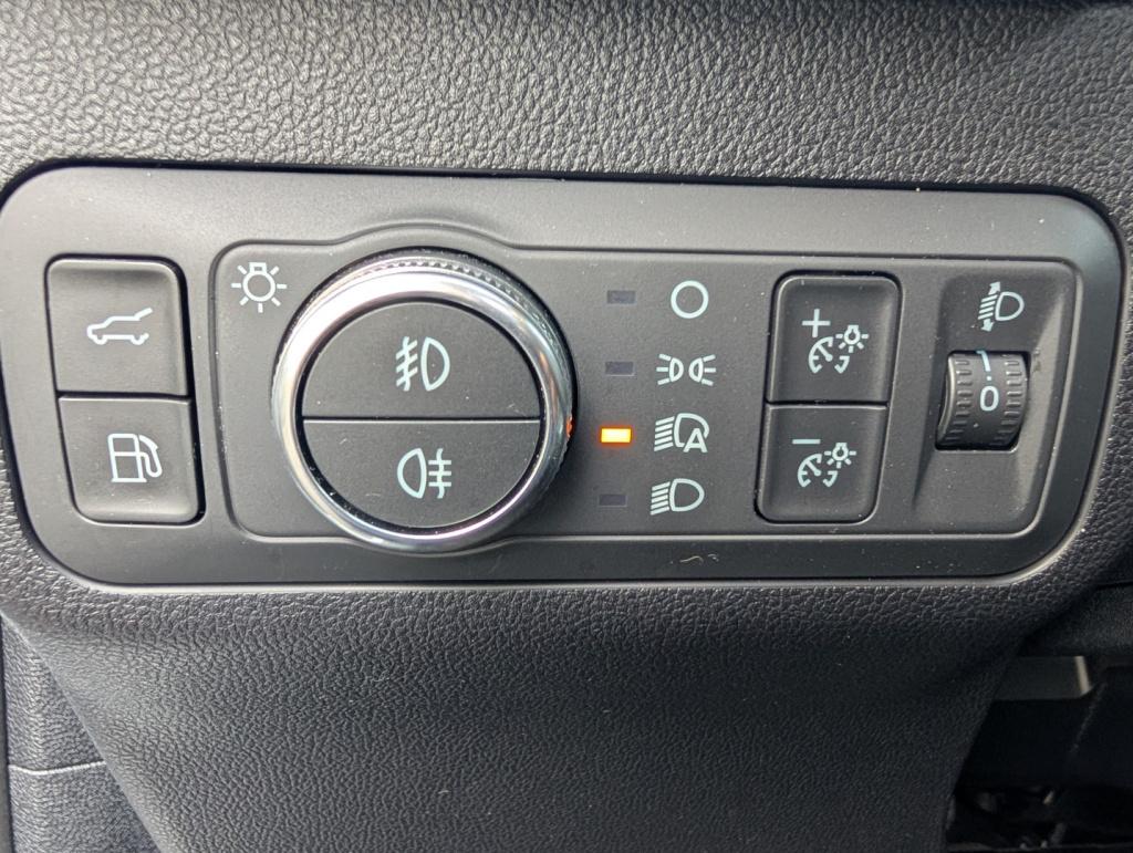 Ford Kuga 2.5 phev e-cvt 225pk st-line x , adaptive cc , panodak , winterpa