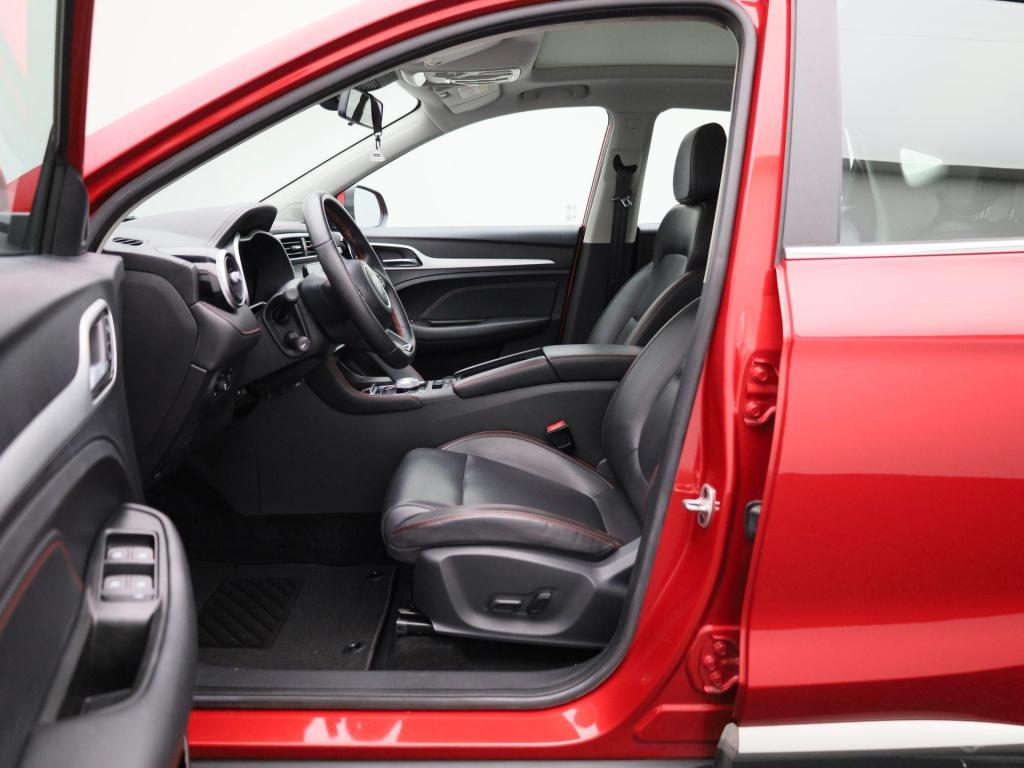 MG Zs Ev long range luxury 70 kwh