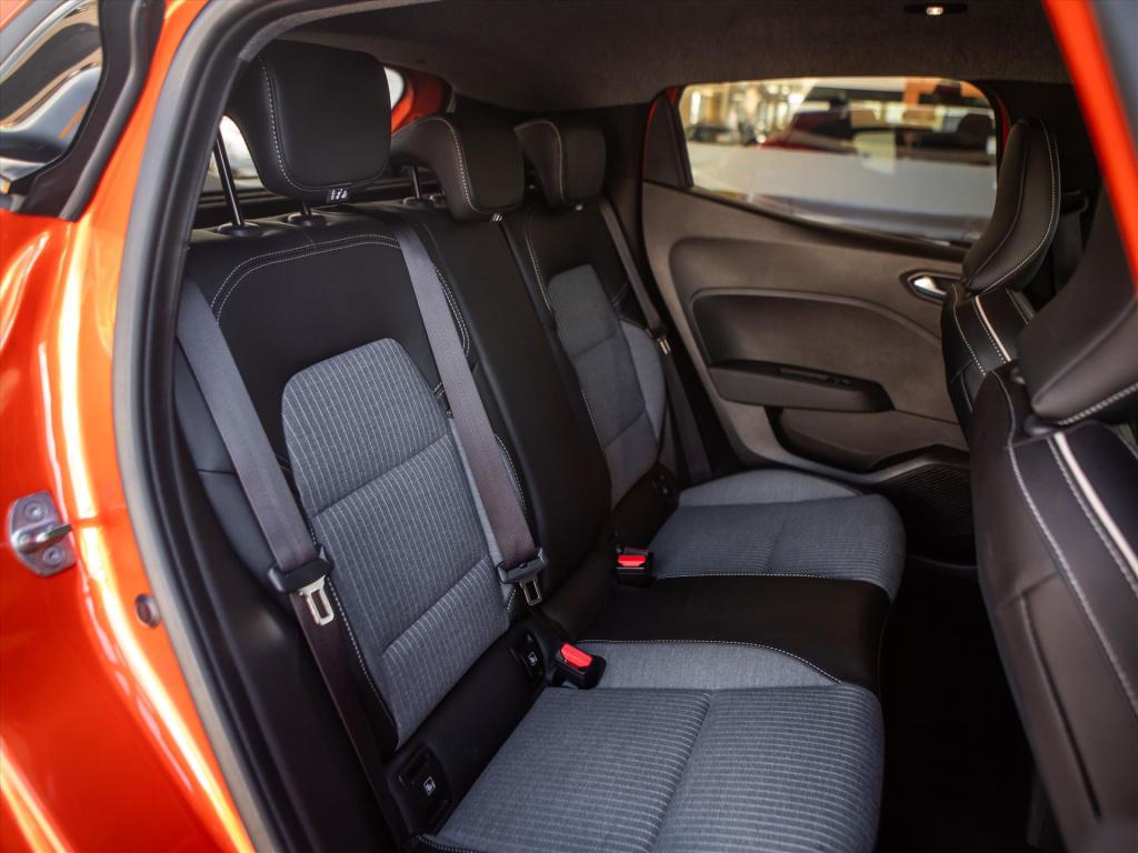 Renault Clio 1.0 tce 90pk gpf techno | camera | stoel & stuurverwarming | p