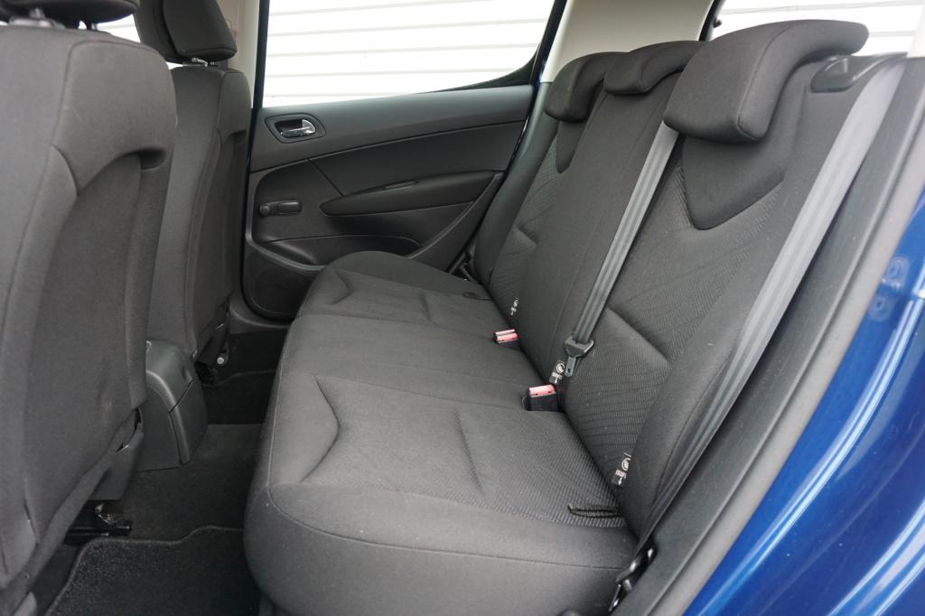 Peugeot 308 1.4 vti xr airco / cruise / elektr. ramen / trekhaak