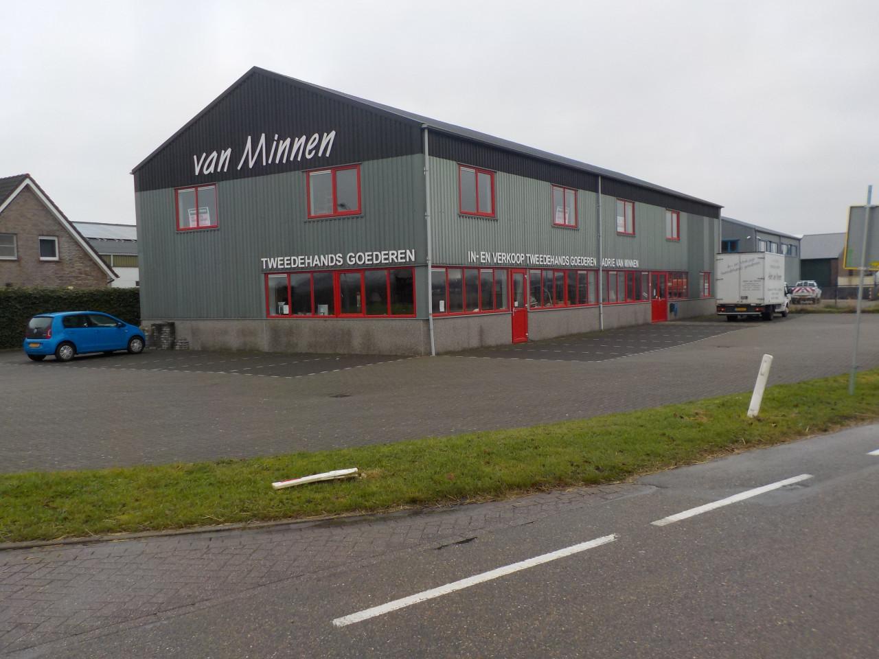 Wit massief eiken ledikant + verstelbare lattenbodem in zeer goede staat