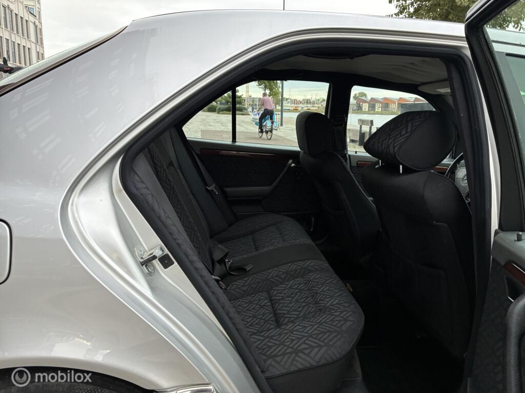 Mercedes C-klasse 280 Classic kmst141.120 Nap BJ1995