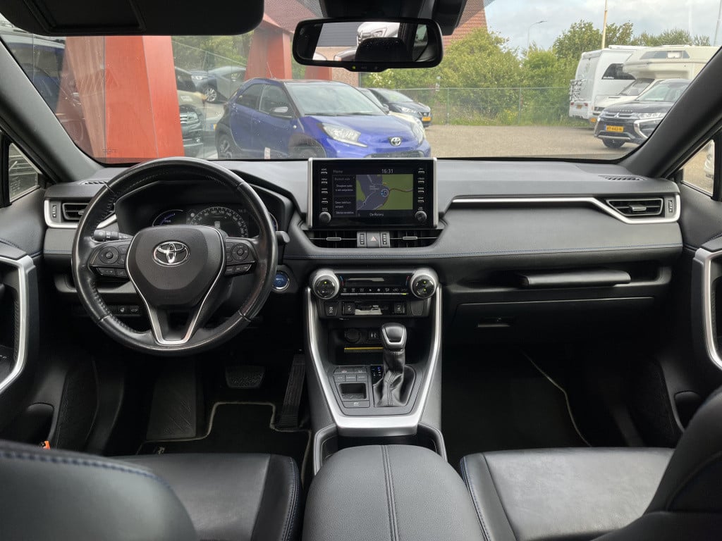 Toyota Rav4 2.5 hybrid bi-tone | navi | camera | stoel/stuurverw. | lmv