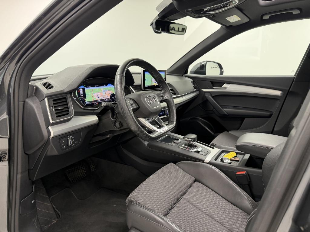 Audi Q5 50 tfsi e s edition | luchtvering | trekhaak | panoramadak |
