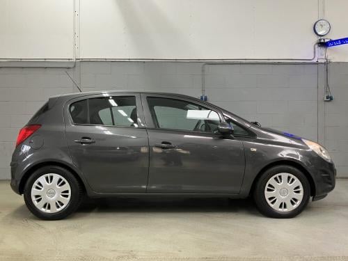 Opel Corsa 1.2-16V '111' Edition