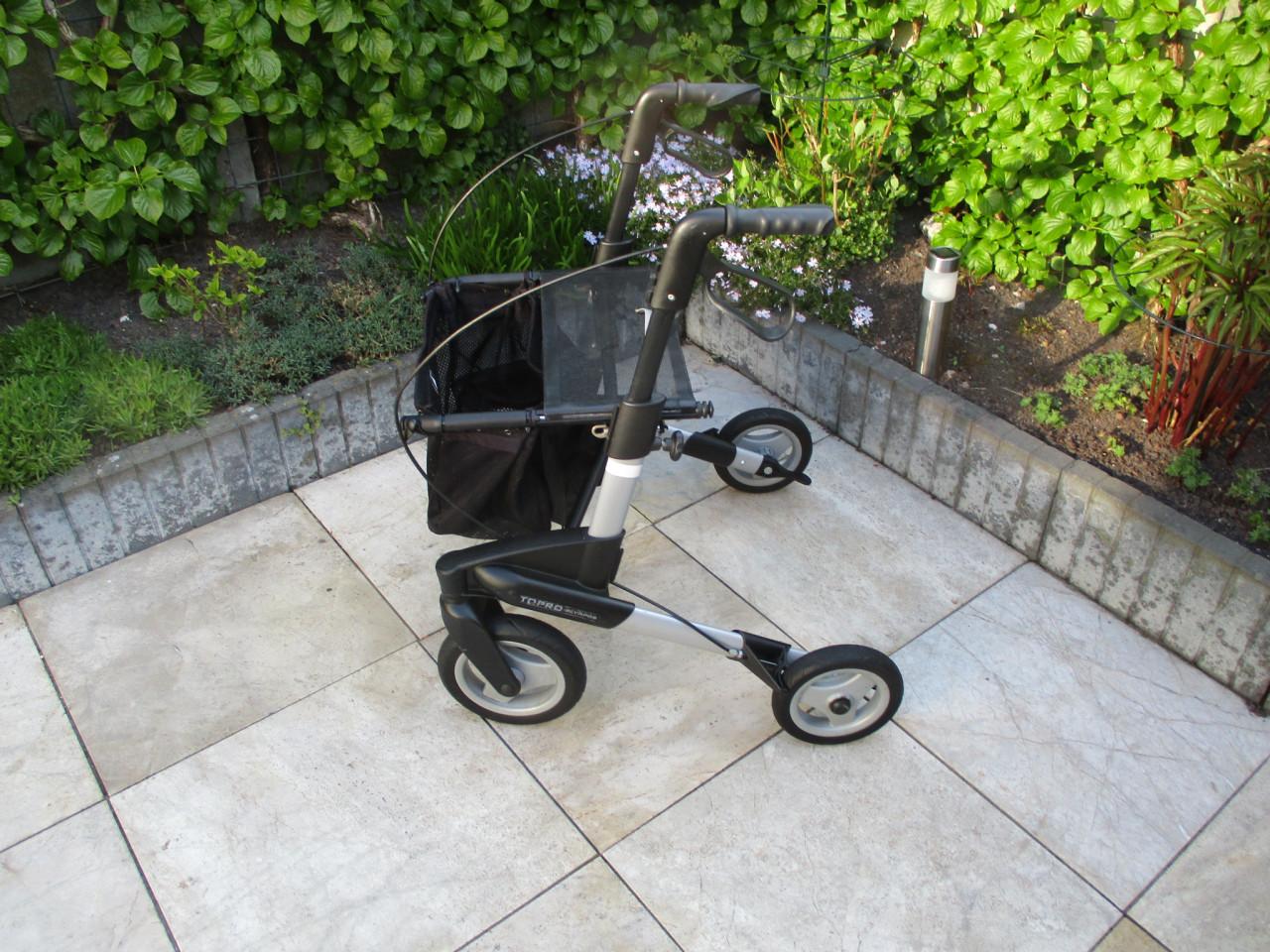 Zgan Topro OLympos  rollator met Softwielen zitje grote tas en rugleuning