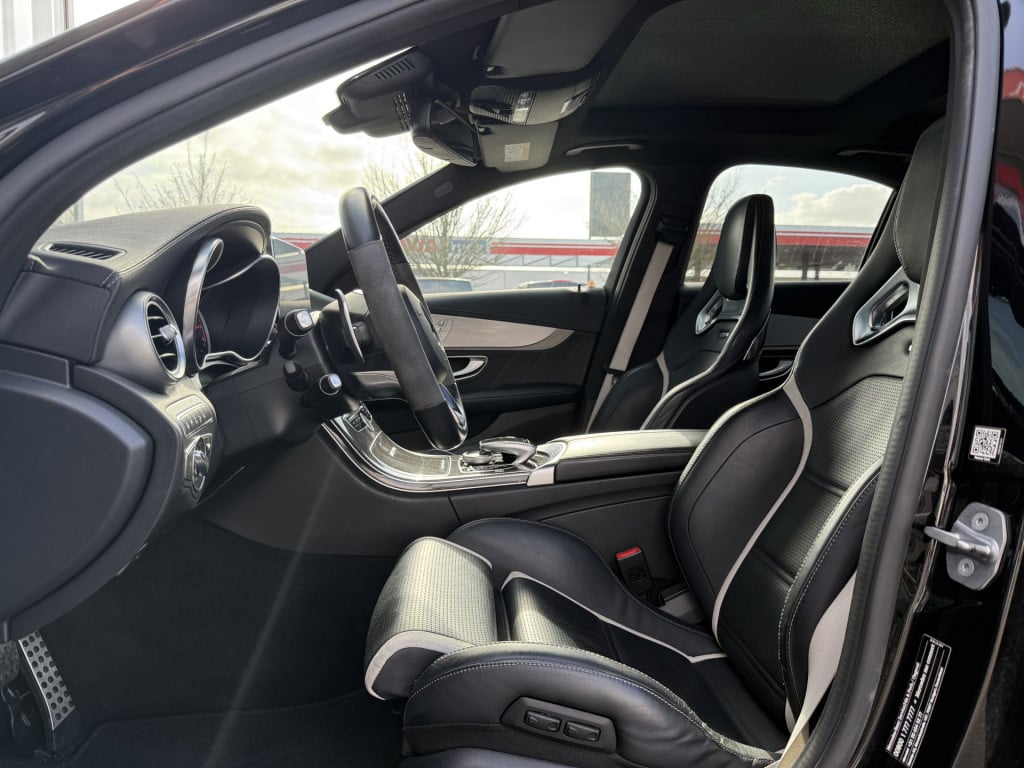 Mercedes-Benz C-Klasse amg 63 s | nl-auto | dealer ond. | full option | btw