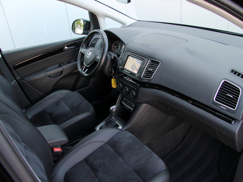 Volkswagen Sharan 7p 1.4 tsi 150pk dsg highline | elektrische schuifdeuren
