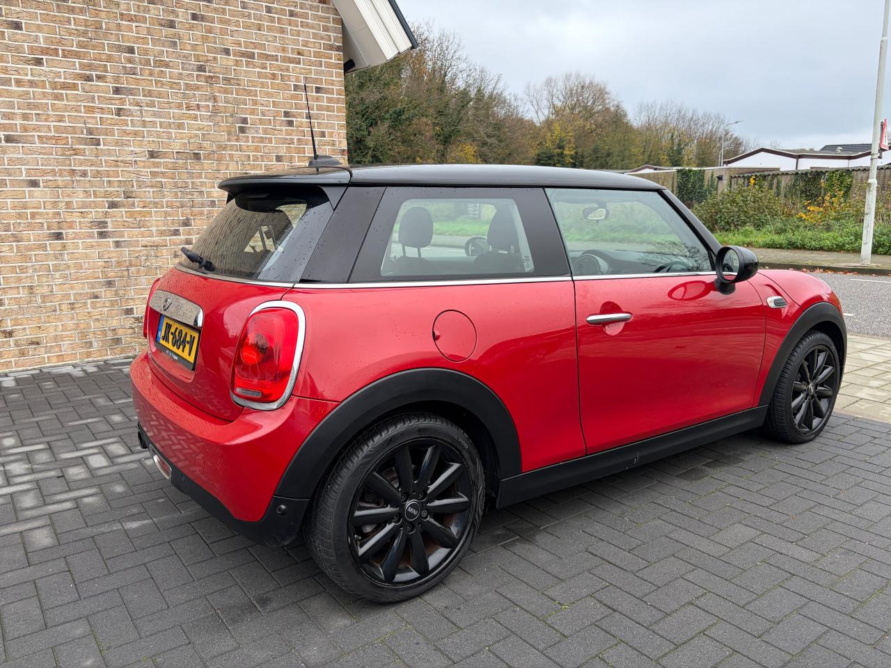 Mini Cooper One 1.2 2016 Airco Navigatie PDC