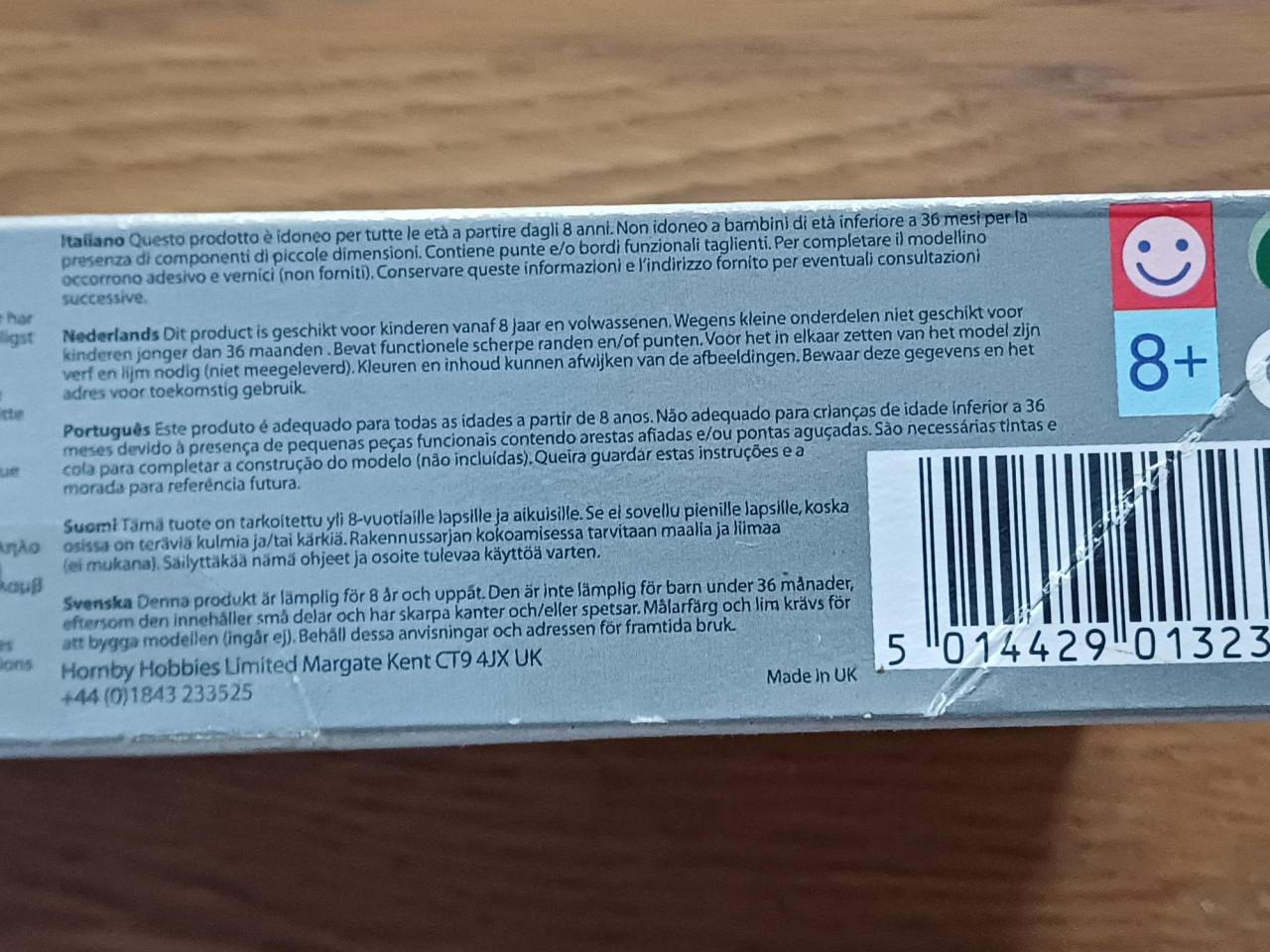 GMC CCKW 353 TRUCK Model kit.