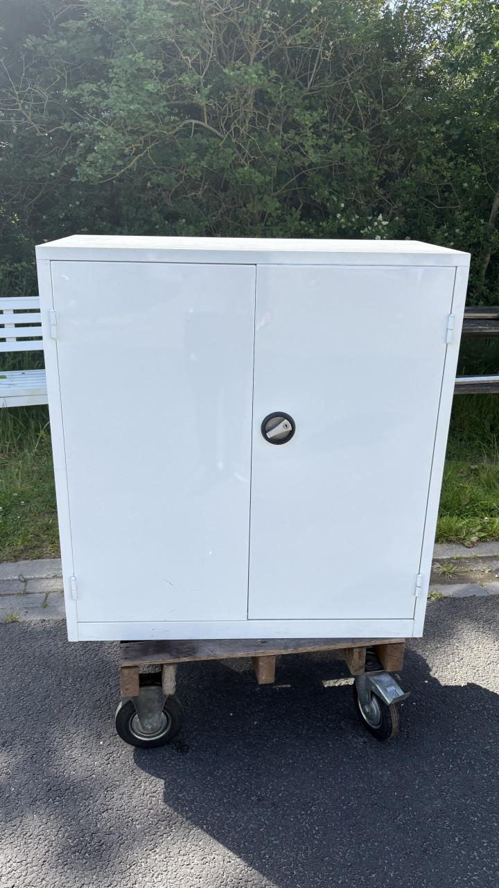 Draaideurkast archiefkast dossierkast