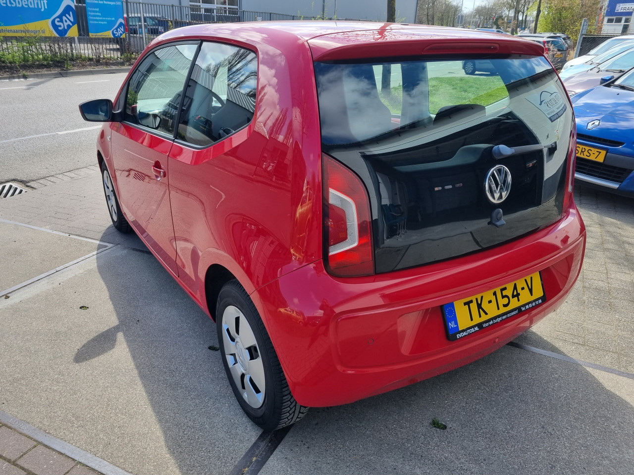 Volkswagen Up! 1.0 take up! BlueMotion | 121.259 KM | Cruise control!