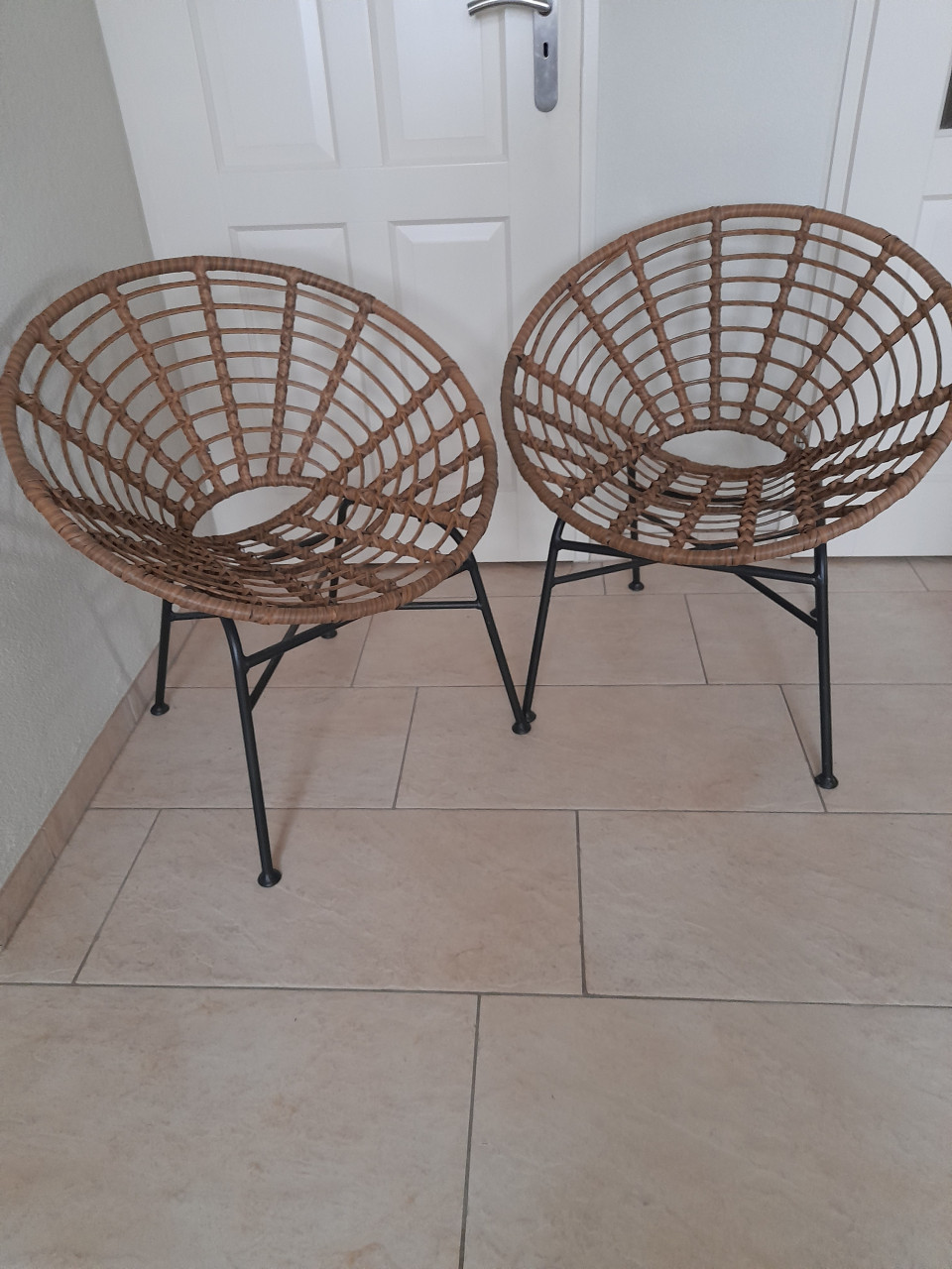 Prachtige Fauteuiltjes  riet/rotan  loungestoel (in goede staat )