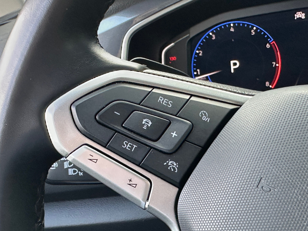 Volkswagen T-roc 1.5 tsi 150pk dsg style | dode hoek | camera | keyless | e
