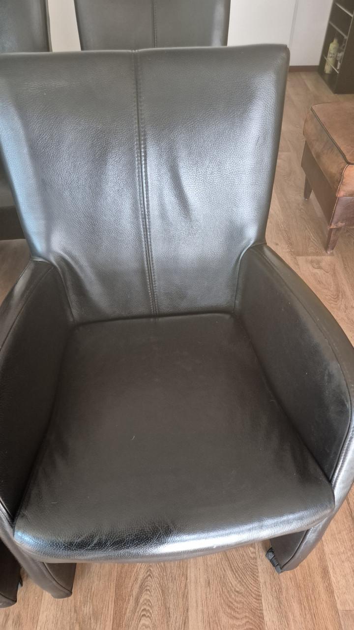 Eetkamerstoelen op wieltjes