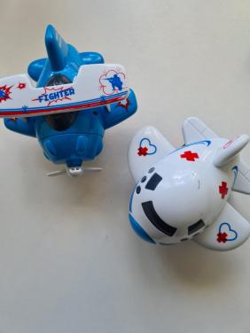 Twee Kids Fun Mini Vliegtuigjes