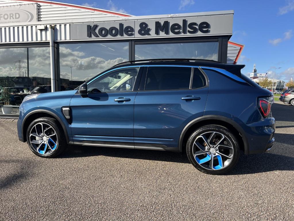 Lynk & Co 01 1.5 261pk phev , 360gr camera , pano dak , adaptive cc , car p