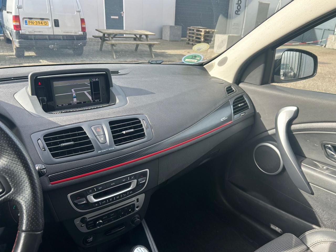 Renault Mégane Estate 1.5 dCi GT-Line BLUETOOTH/NAVI/CRUISE CONTROL