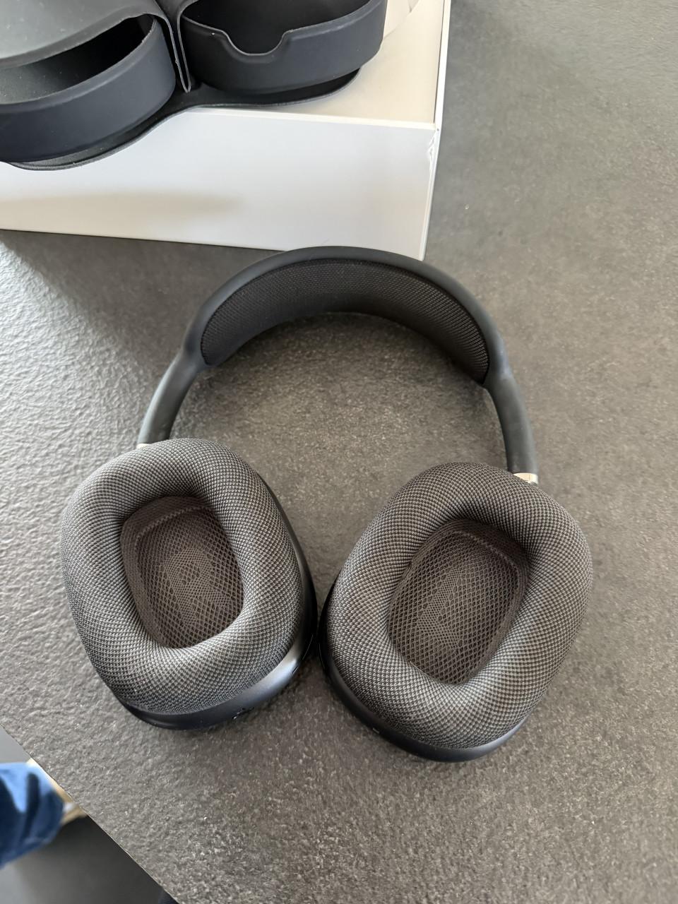 Apple Airpods max space grijs