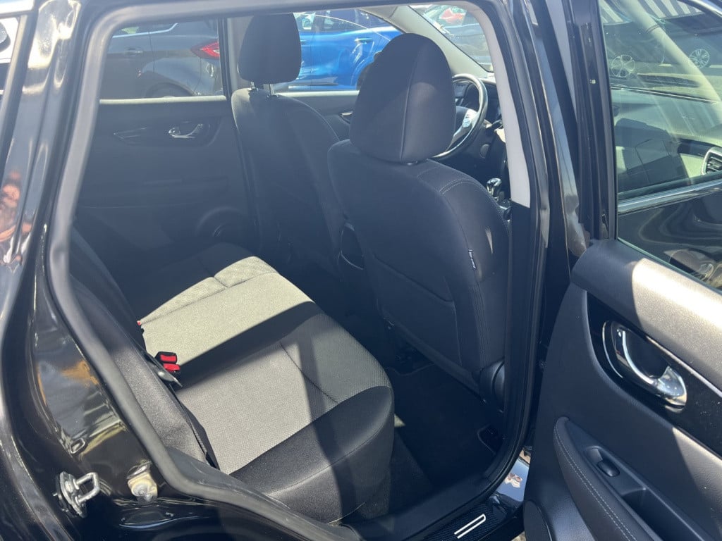 Nissan Qashqai 1.2 115pk dig-t n-connecta , trekhaak