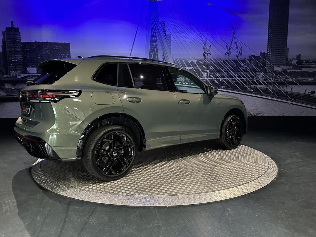 Volkswagen Tiguan 1.5 ehybrid r-line edition *leder*memory*blackstyle*trekh