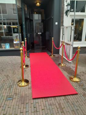 Rode loper pakket huren