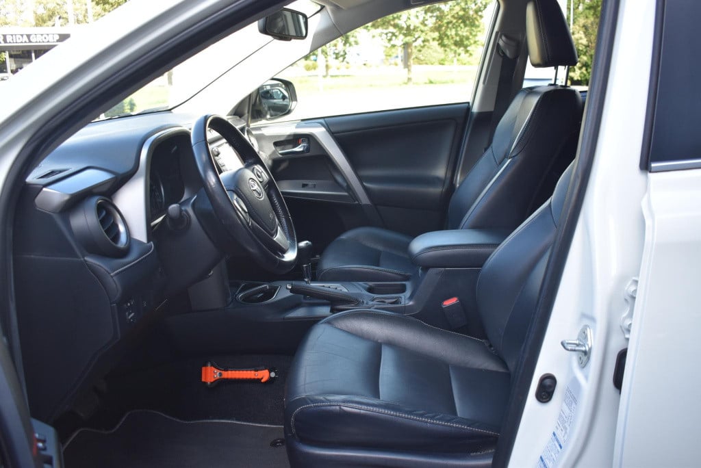 Toyota Rav4 2.5 hybrid awd executive business