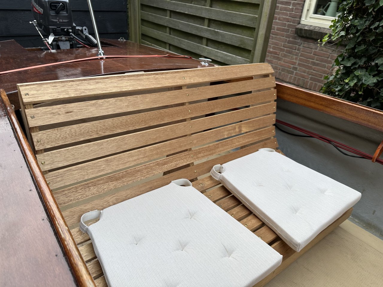 Vintage boot te koop