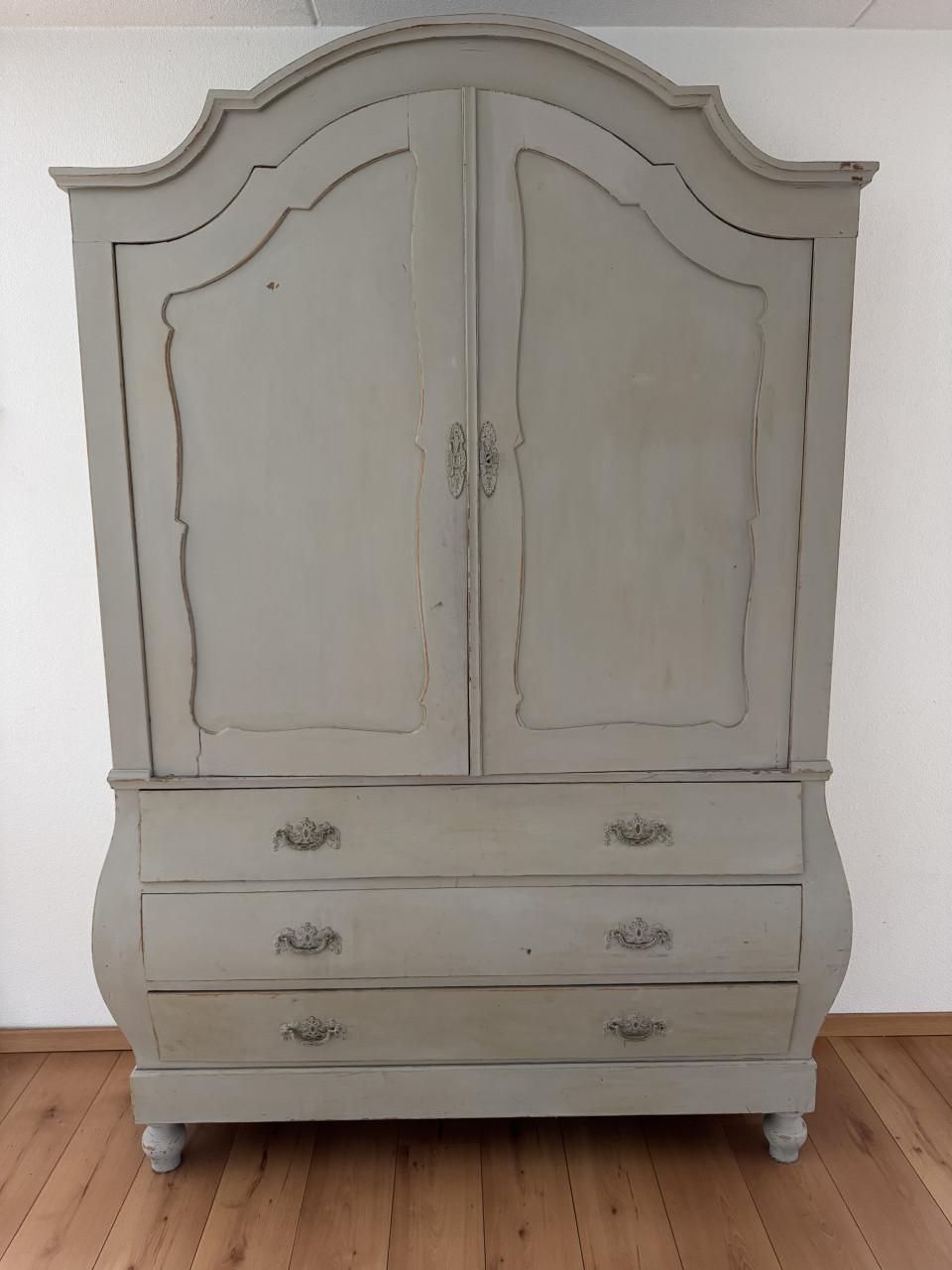 Prachtig geverfd kabinet te koop!