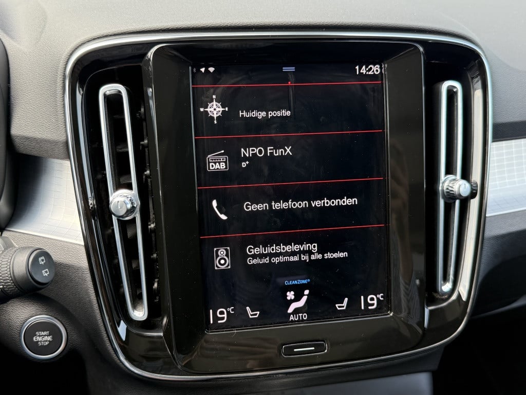 Volvo XC40 t4 211pk recharge inscription exp| panodak| camera| stoel+stuur.