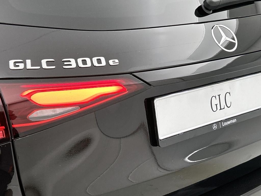 Mercedes-Benz Glc 300e 4matic sport edition | premium pakket | nightpakket 