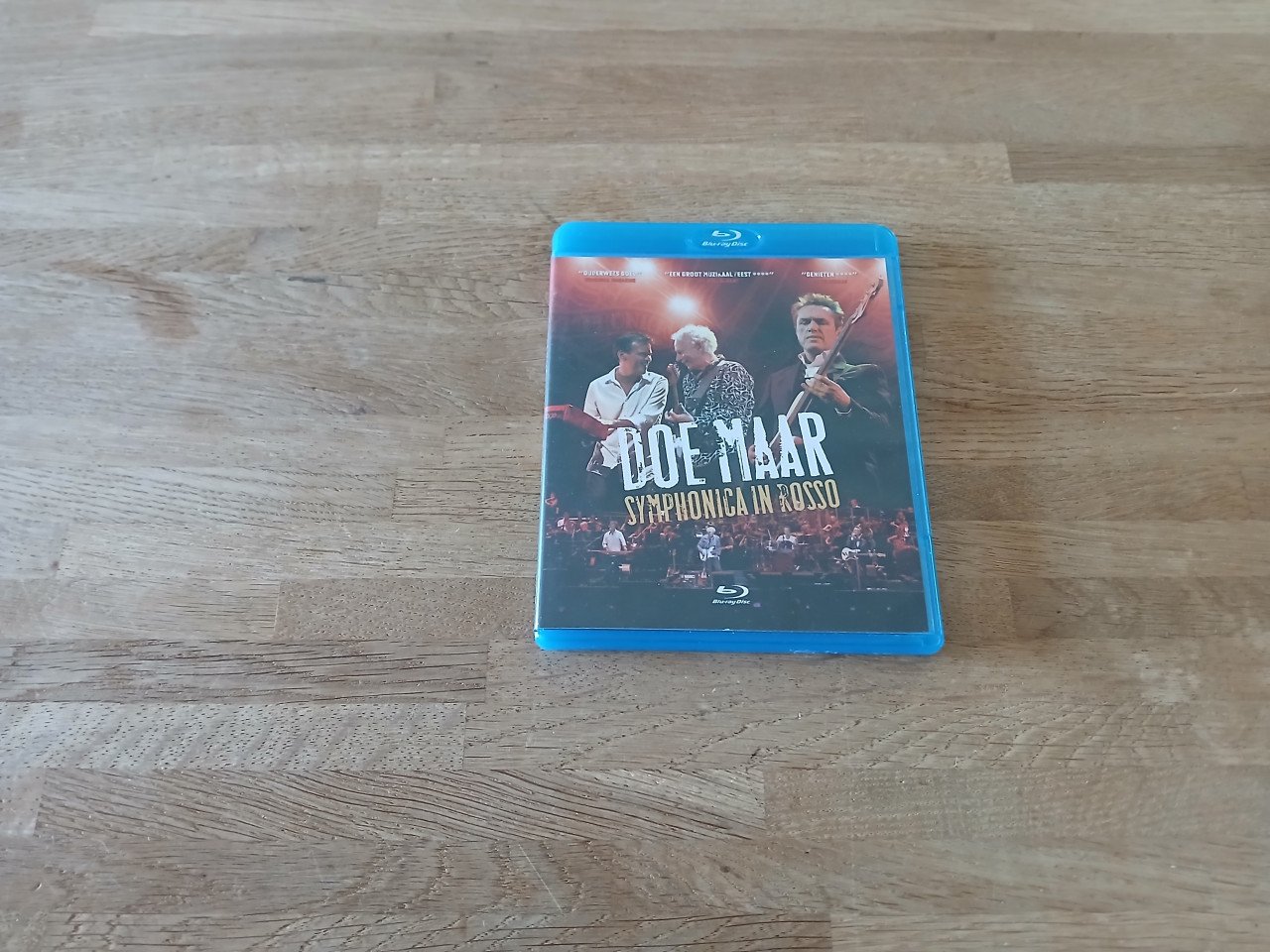 Doe maar symphonica in rosso blu ray