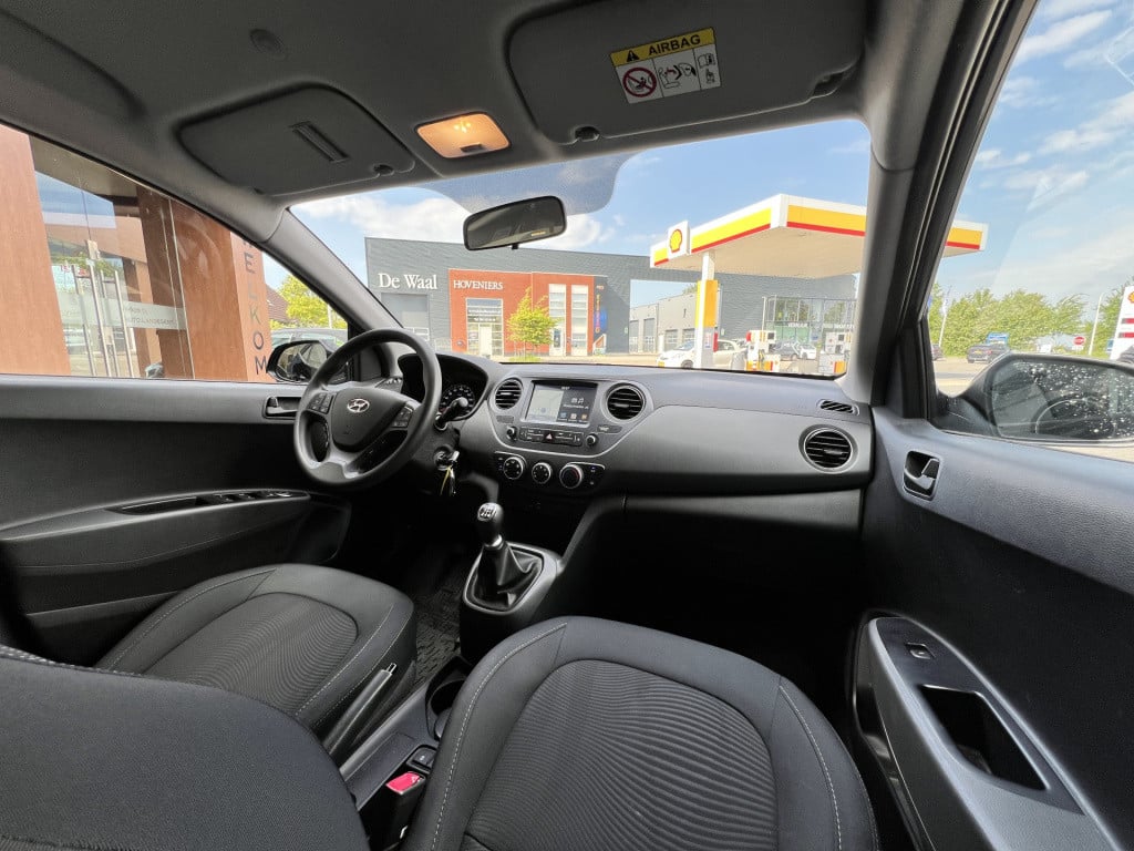 Hyundai I 10 1.0i comfort - apple/ android carplay | cruise c. | bluetooth 