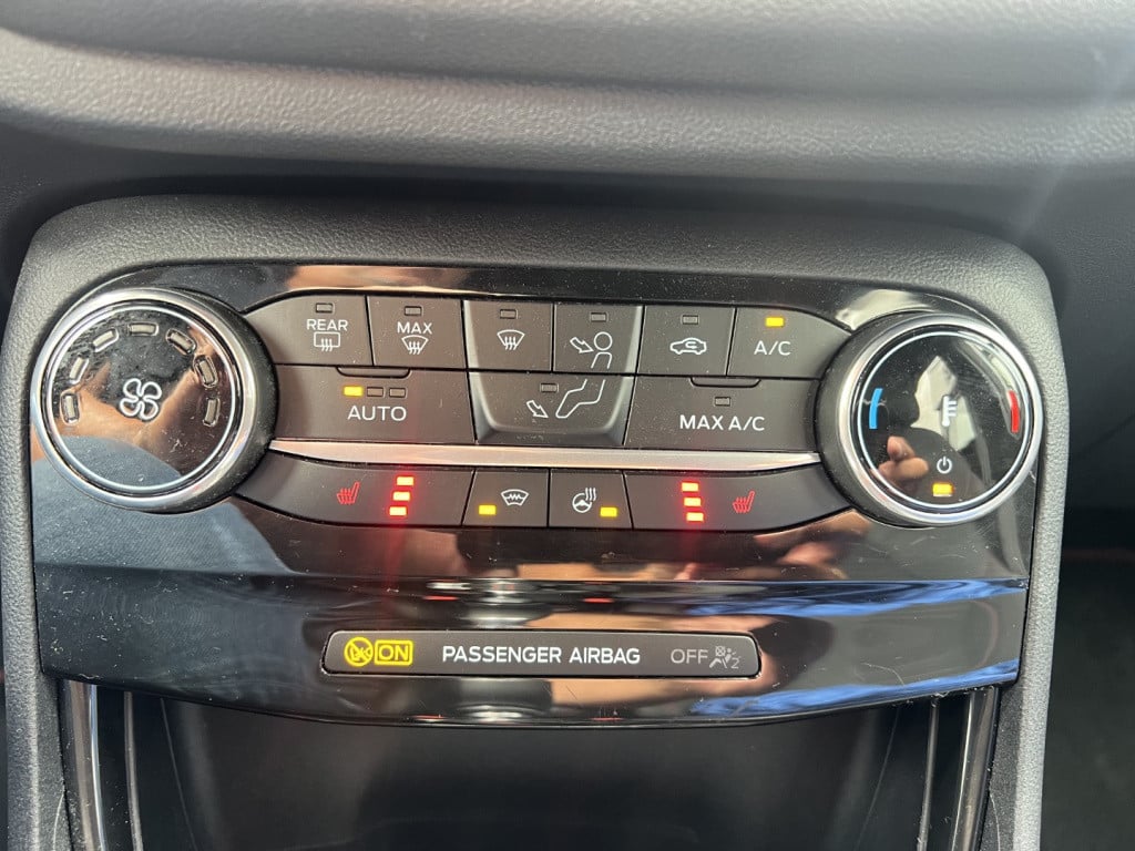 Ford Puma 1.0i ecoboost hybrid 155pk st-line x , winterpack , b&o audio , ,