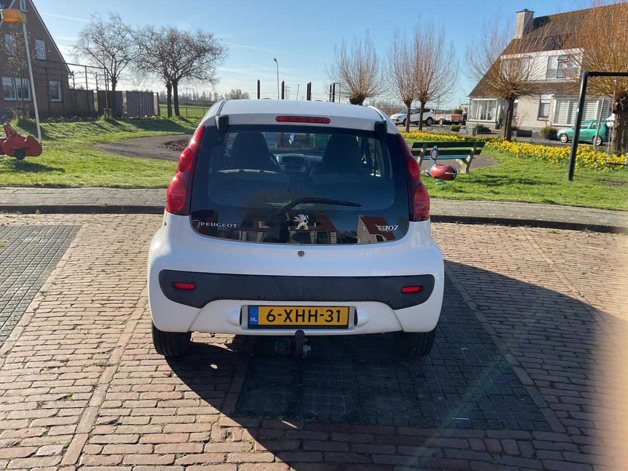 Peugeot 107