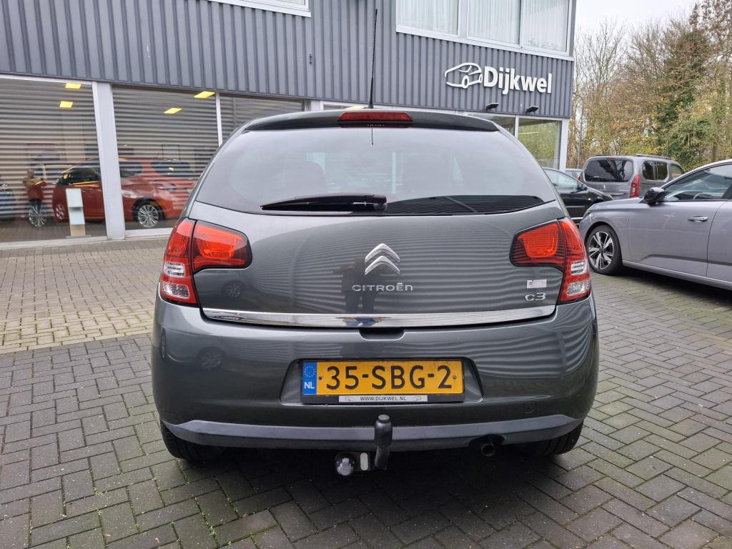 Citroen C3 1.4i selection clima/lmv/trekhaak lage km.stand!
