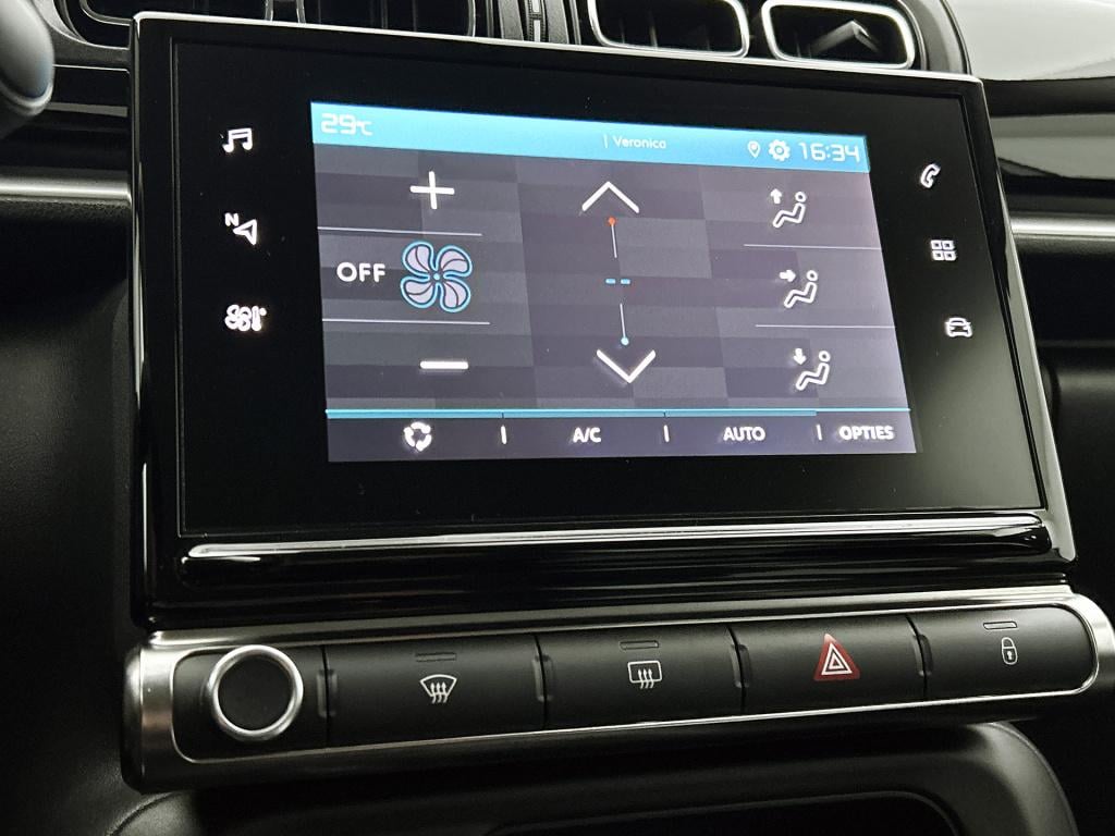 Citroen C3 82pk shine | rijklaar | parkeersensoren | apple carplay | lichtm