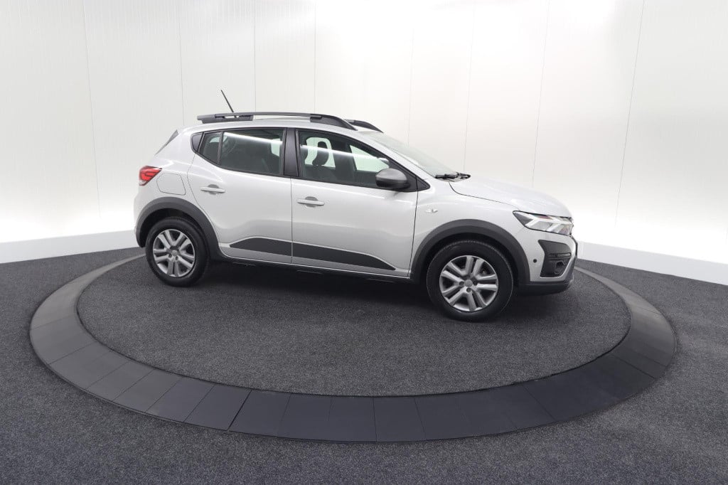 Dacia Sandero Stepway tce 90 expression | camera | dodehoekdetectie | navig