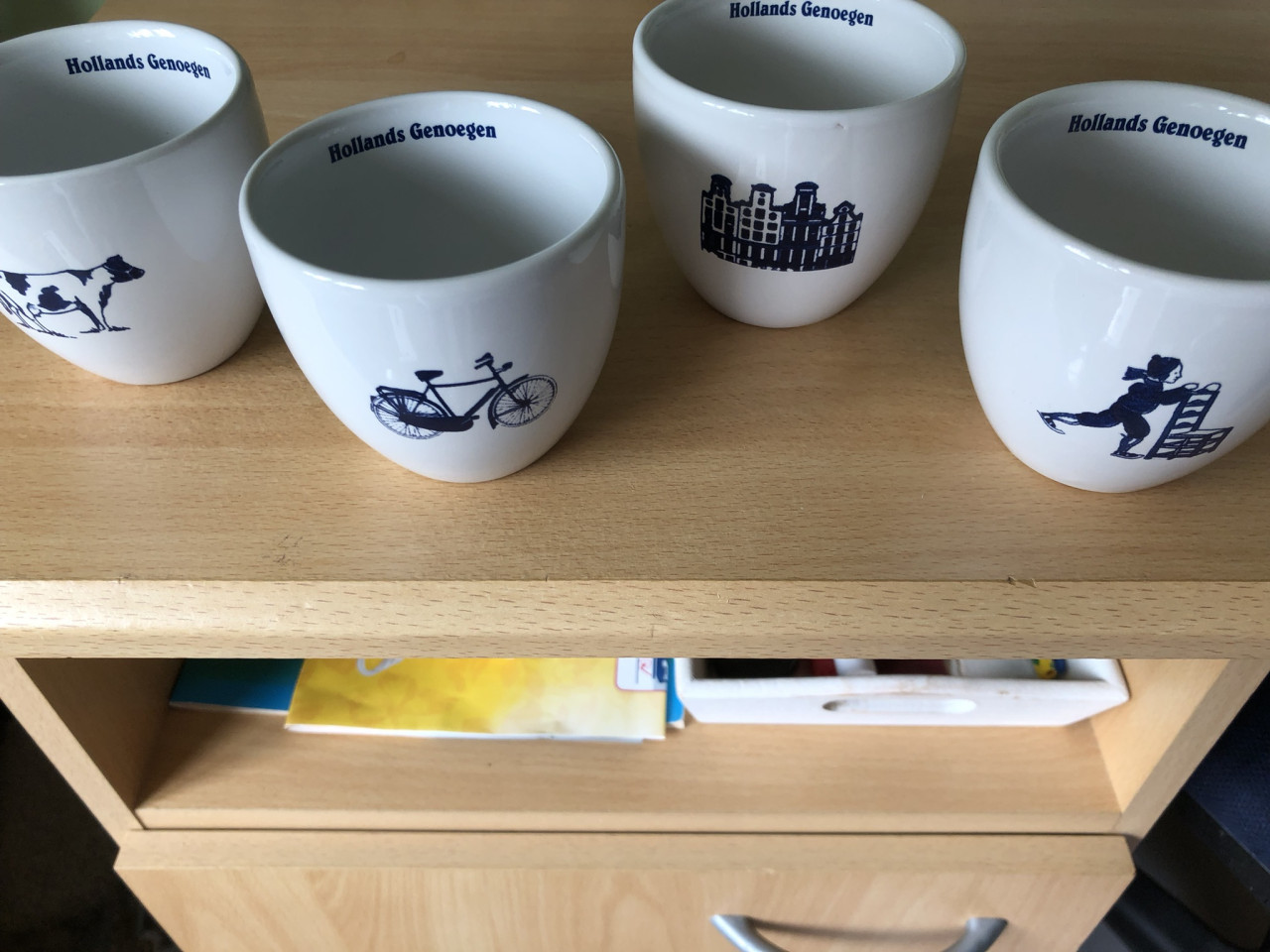 Te koop 2 x set van 6 kommetjes.(nieuw).