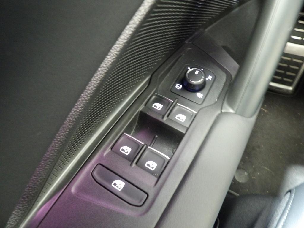 Volkswagen Tiguan 1.5 etsi 96 kw life edition