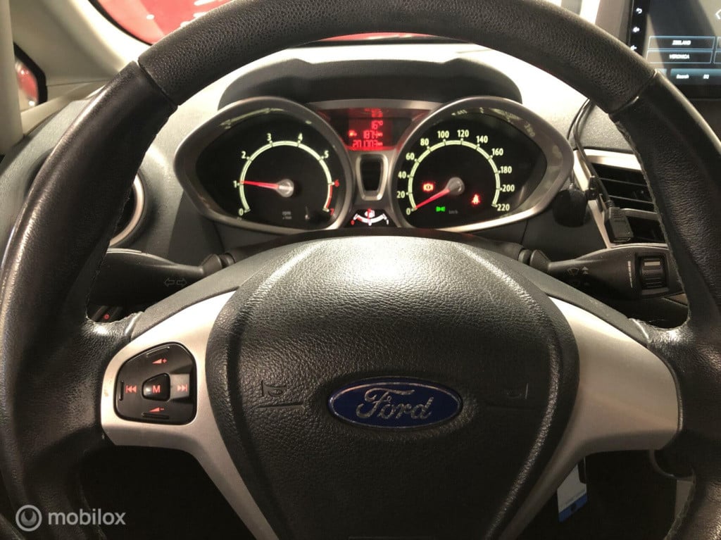 Ford Fiesta 1.25 titanium