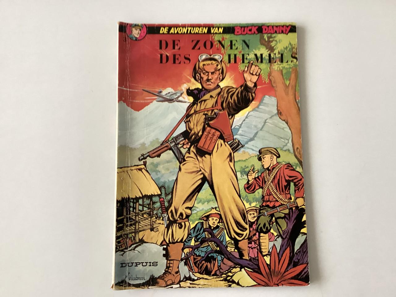 Stripboekjes met de avonturen van Buck Danny.  Nrs.: 2-3-5-6-8-10-15-20 etc