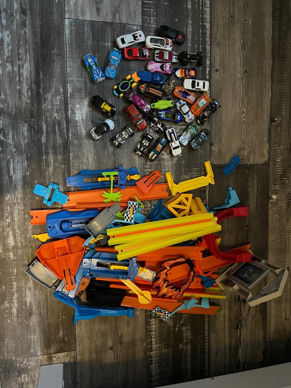 Heel veel hot wheels